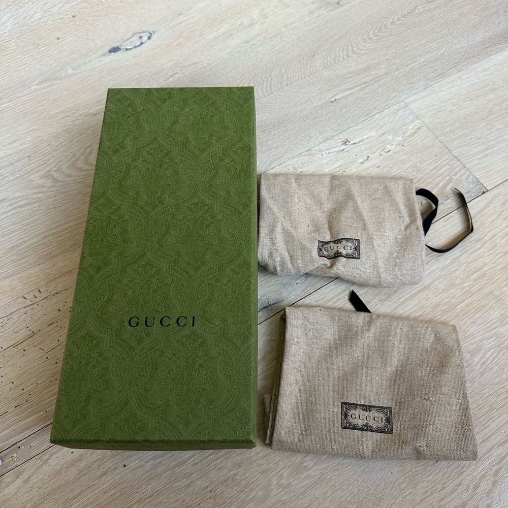 Gucci Tan Leather cutout Slide Sandals - Picture 6 of 7